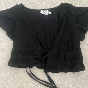 size 6 princess polly tie in front top